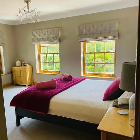 Riverside House York